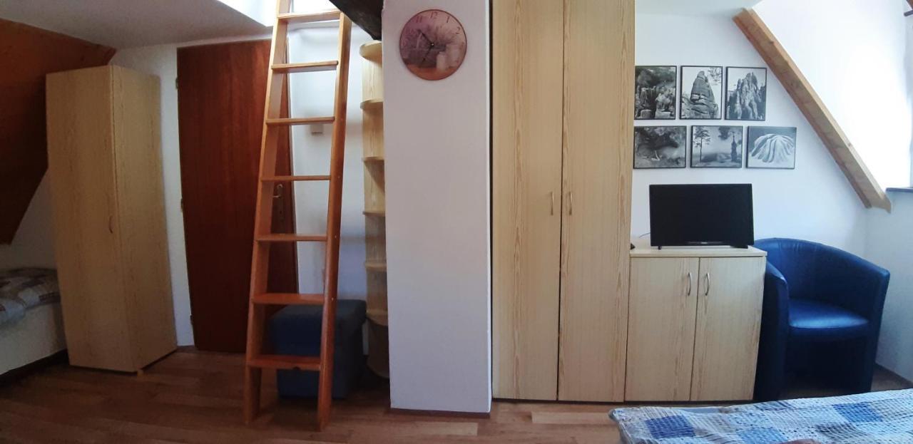 Chalupa U Studanky Adršpach Exteriör bild